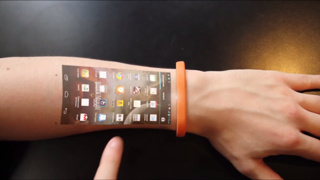 Bu akıllı bileklikler bedavadan biraz pahalı!