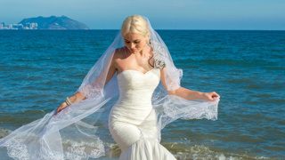 Yeni Evlenen Çiftler için Evlilik Kredisi mi, İhtiyaç Kredisi mi Daha Mantıklı?