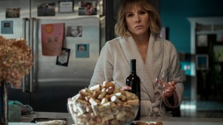 Netflix'ten şimdiye kadar ki en korkunç film geliyor! The House Across the Lake