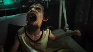 Bu korku filmi sizi yerinize çivileyecek! Kalbi olanlar izlemesin!