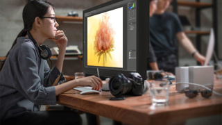 Sharp FQ8 & FQ5 Google TV'ler, 4K 144Hz Quantum Dot panel ile tanıtıldı