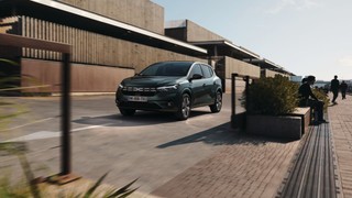 Ne Golf, ne Megane, Avrupalı Dacia Sandero dedi