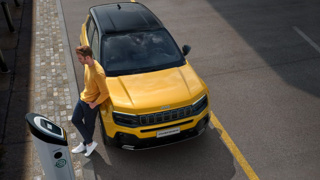 Jeep ben de varım dedi, Clio fiyatına Jeep Avenger veriyorlar