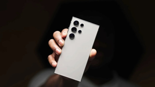 Samsung Galaxy S6 Ultra için beklenmedik detay