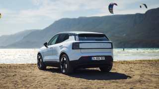 Volvo’nun en kompakt ve tamamen elektrikli SUV’u EX30 Türkiye yollarında