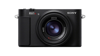 Sony, RX1R III Modelini tanıttı