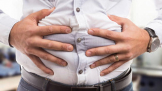 Şişkinlikten kurtulmanın yolu: Bu 5 besin sindirimi rahatlatıyor