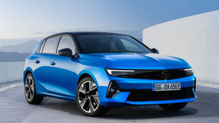 Opel meydan okudu, liste fiyatı üzerinden 300 bin TL indirime ek faizsiz kredi de var