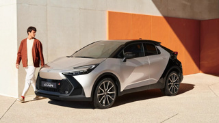 Toyota'da yıl sonu kampanyası başladı: Toyota C-HR fiyatları liste üzerinden indi