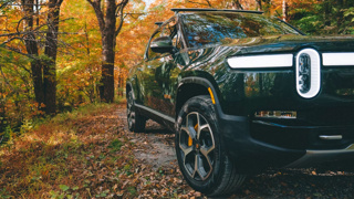 Rivian'a otonom sürüş vaatleri için dava açıldı