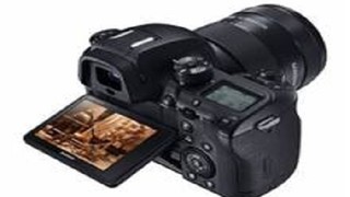 Samsung'un yeni nesil DSLR makinesi NX1