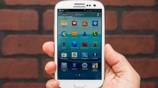 İşte karşınızda Samsung Galaxy S III Neo+