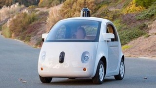 Google'ın sürücüsüz giden aracı yol testi için hazır