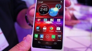 Motorola Razr'ın yeni versiyonları geliyor
