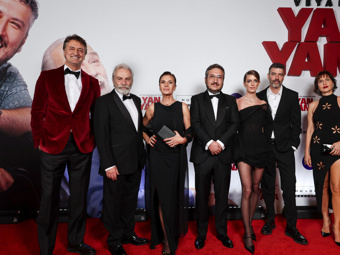 Haluk Bilginer ve Feyyaz Yiğit Başrolde: Yan Yana filminden görkemli gala
