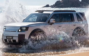 Otomobil3 tonluk dev Freelander 8 satışa çıktı