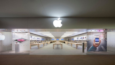 Apple iPhone satışlarında dibi gördü! Tim Cook zorda!