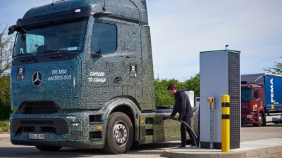 Mercedes kendisine yakışanı yaptı, elektrikli otomobil pazarında çığır açan yenilik