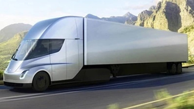 Tesla Semi şarj süresi açıklandı: Elektrikli tırlar 30 dakikada doluyor