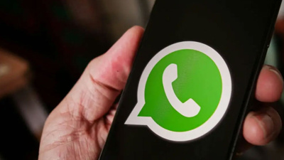 WhatsApp'a okunduktan sonra silinen mesajlar, hızlı tepkiler ve Liquid Glass geliyor