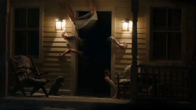 Resident Evil Filmi yeni fragmanında oyun serisine saygılı detaylarla dönüyor