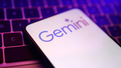 Gemini Live görüşmelerine dosya ekleme desteği geliyor