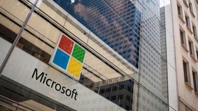 Microsoft uçuşta, Xbox yerde: Yapay zekayla rekor büyüme