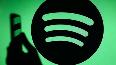 Apple Music'e büyük çalım: Spotify 300 milyon aboneyi devirdi