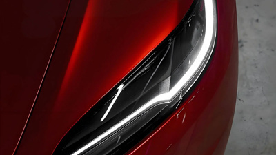 Tesla'da far krizi: 20 binden fazla araç geri çağrılıyor