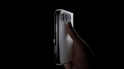 Katlanabilir iPhone, Eylül'de Türkiye'de satışa çıkmayabilir