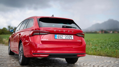 Skoda Octavia’nın tam hibrit versiyonu tanıtıldı