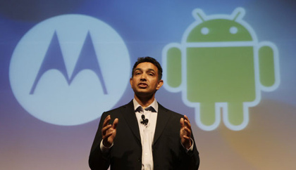 1329656988_motorolaandroid714.jpg