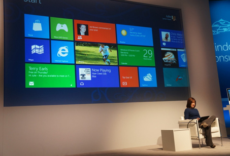 1330683956_windows-8-consumer-preview-event-4.jpg