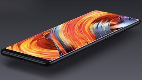 Merakla beklenen Xiaomi Mi MIX 2S sızıdırıldı