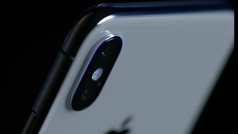 iPhone X ile yapılan ARKit tabanlı optik illüzyona göz atın!