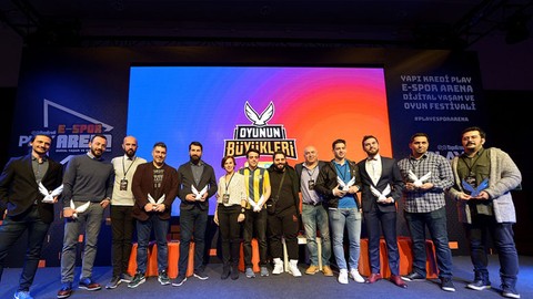 İlk kez verilen e-spor ödülleri sahiplerini buldu
