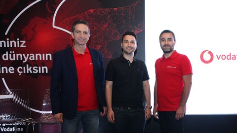 Vodafone yerli girişimleri Vitrin ile destekleyecek