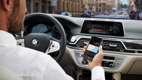 BMW kişisel sesli asistanını duyurdu!