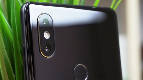 Mi Mix 3 ilk kez görüntülendi!