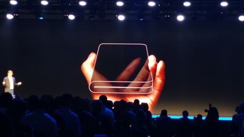 Samsung Galaxy Fold tanıtıldı! İşte fiyatı ve özellikleri