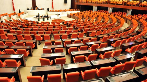 TBMM'ye girişte yüzler taranacak!