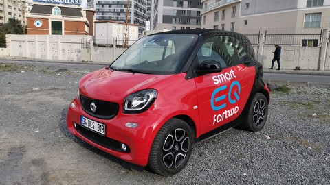 Yüzde 100 elektrikli Smart EQ fortwo test ettik (video)