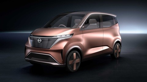 Nissan IMk Concept farklı tasarımı ile dikkat çekiyor