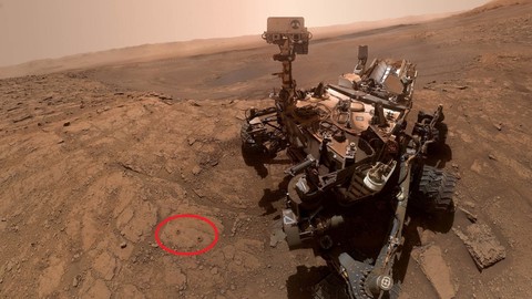 İşte Mars gezegenindeki ilk selfie!