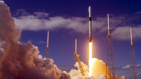 SpaceX acil durum kaçış sistemini test etti