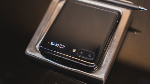 15.000 TL'lik Galaxy Z Flip yere düşerse ne olur? TeknolojiOku-Yorum#4