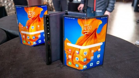 Huawei Mate Xs adeta yok satıyor!