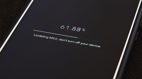 MIUI 12 dağıtımı başladı işte alan ilk Xiaomi modelleri!