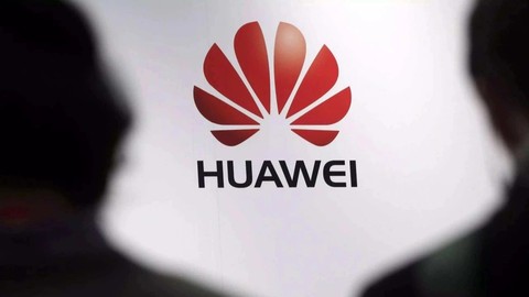 Huawei, ABD ile devam eden gerilimler nedeniyle Kuzey Amerika'daki varlığını küçülttü