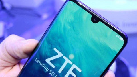 ZTE iki yeni akıllı telefonunu tanıttı!